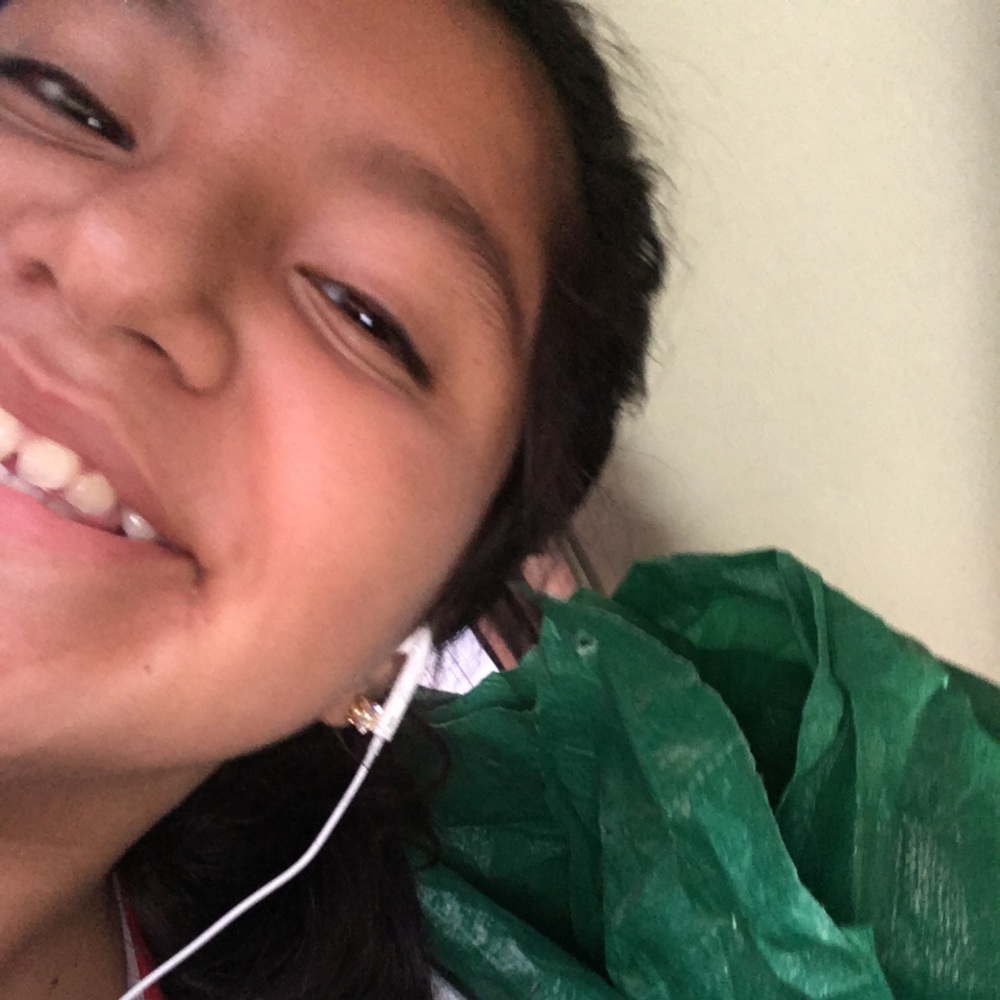 Meet your Posher, Anahi